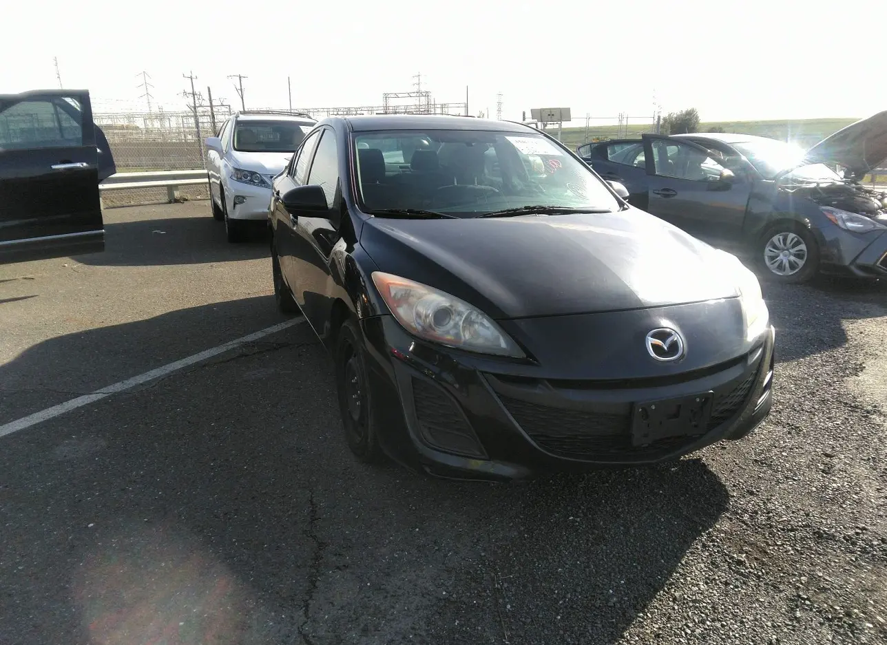 2011 MAZDA  - Image 1.