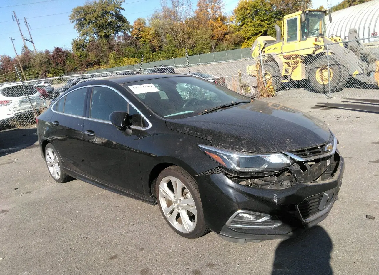 2016 CHEVROLET  - Image 1.