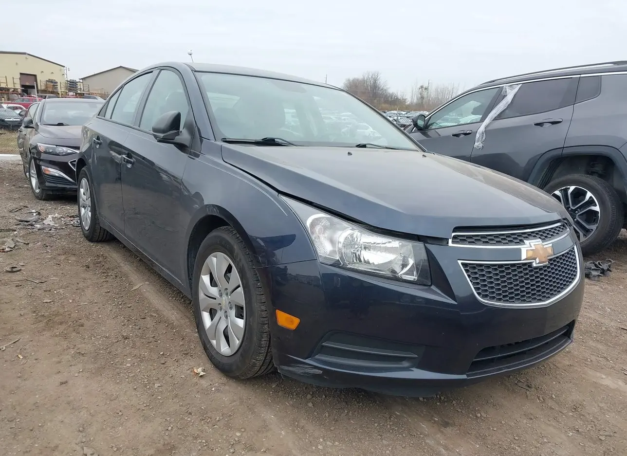 2014 CHEVROLET  - Image 1.