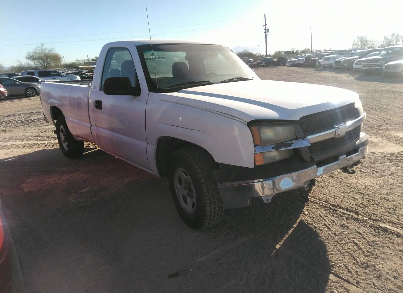 2004 CHEVROLET  - Image 1.