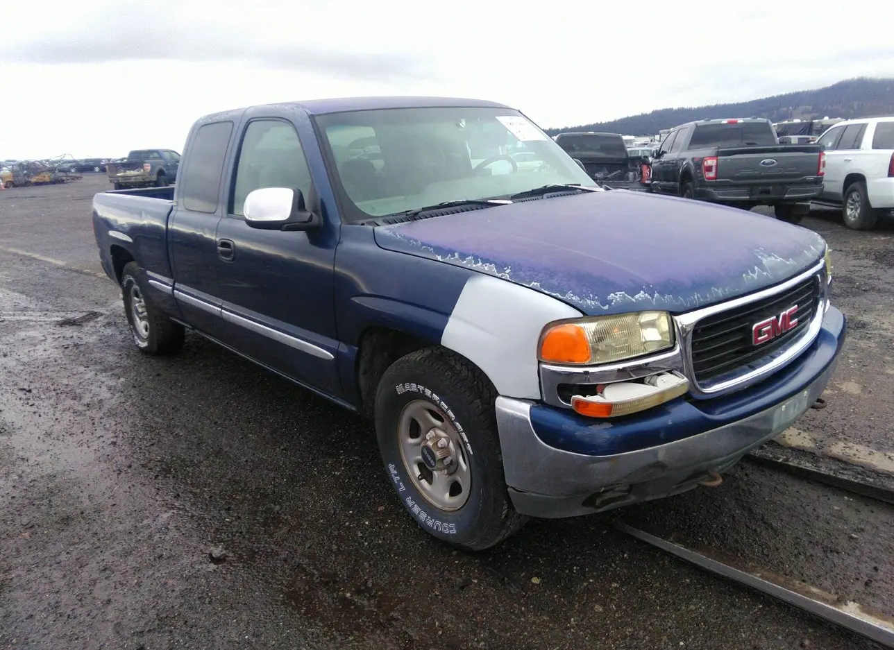 1999 GMC  - Image 1.