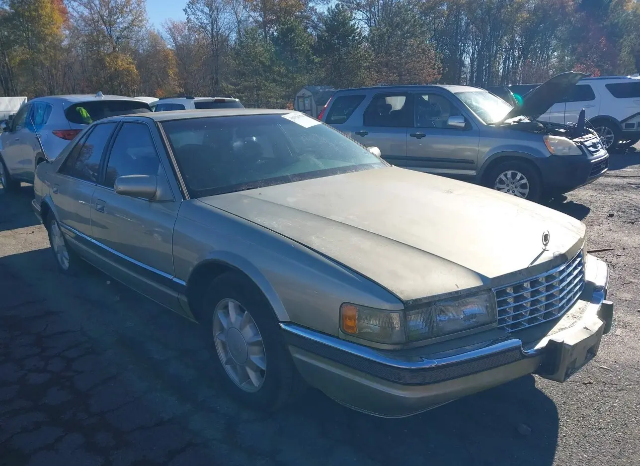 1997 CADILLAC  - Image 1.