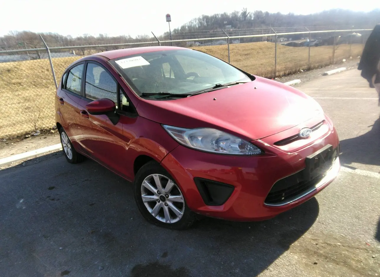 2011 FORD  - Image 1.