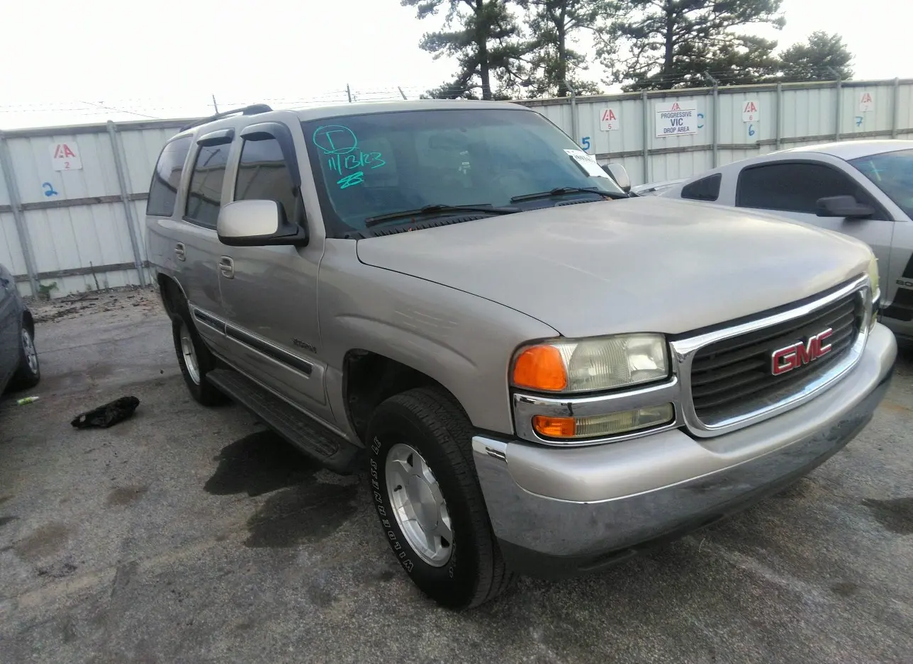 2004 GMC  - Image 1.