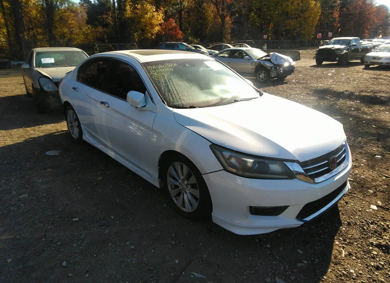 2013 HONDA  - Image 1.