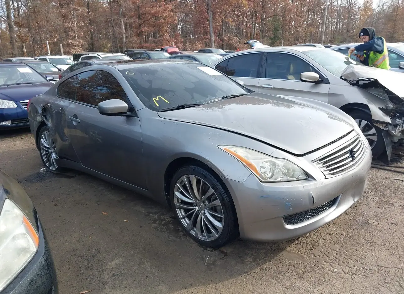 2009 INFINITI  - Image 1.