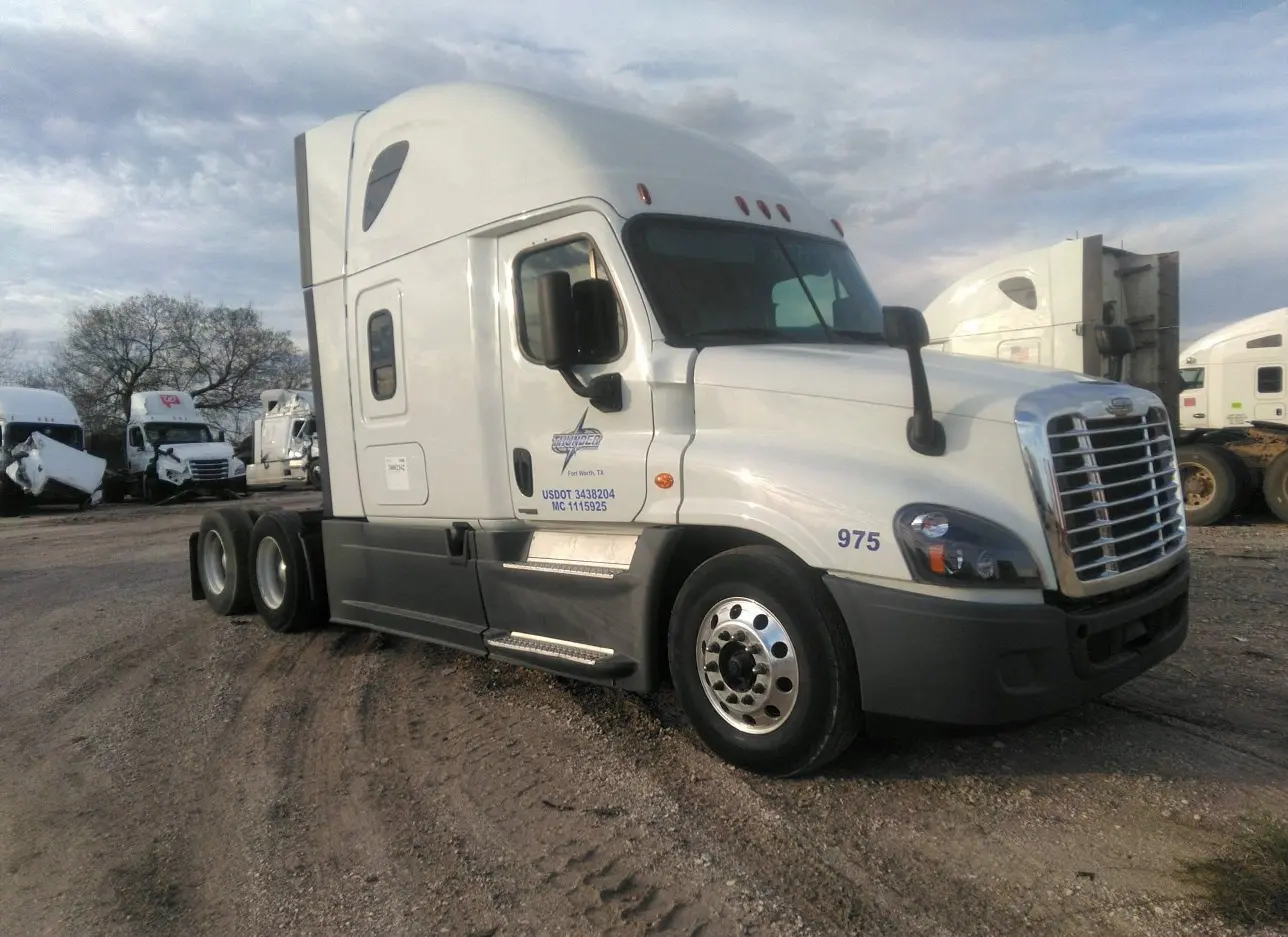 2018 FREIGHTLINER  - Image 1.