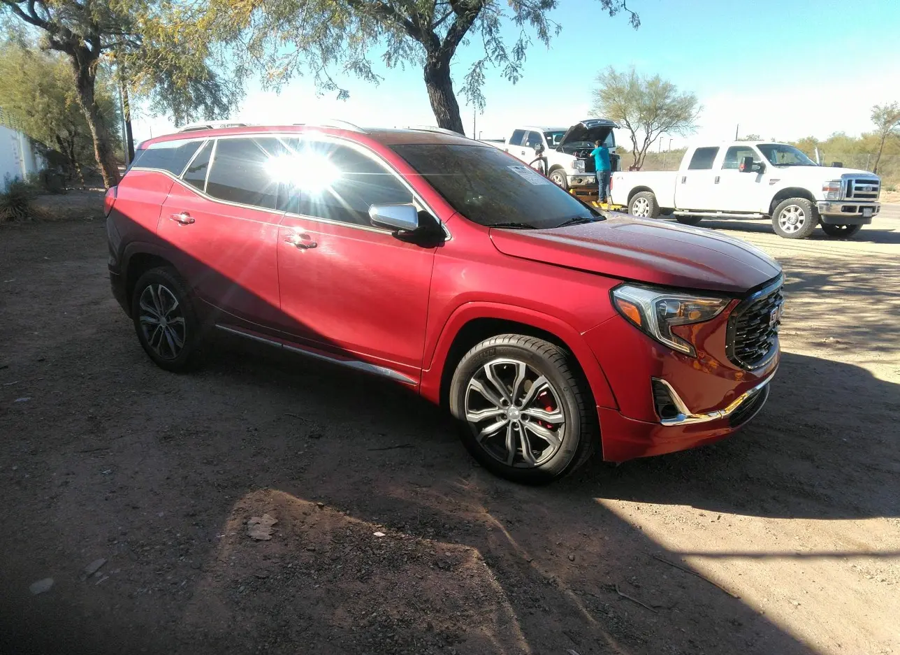 2019 GMC  - Image 1.