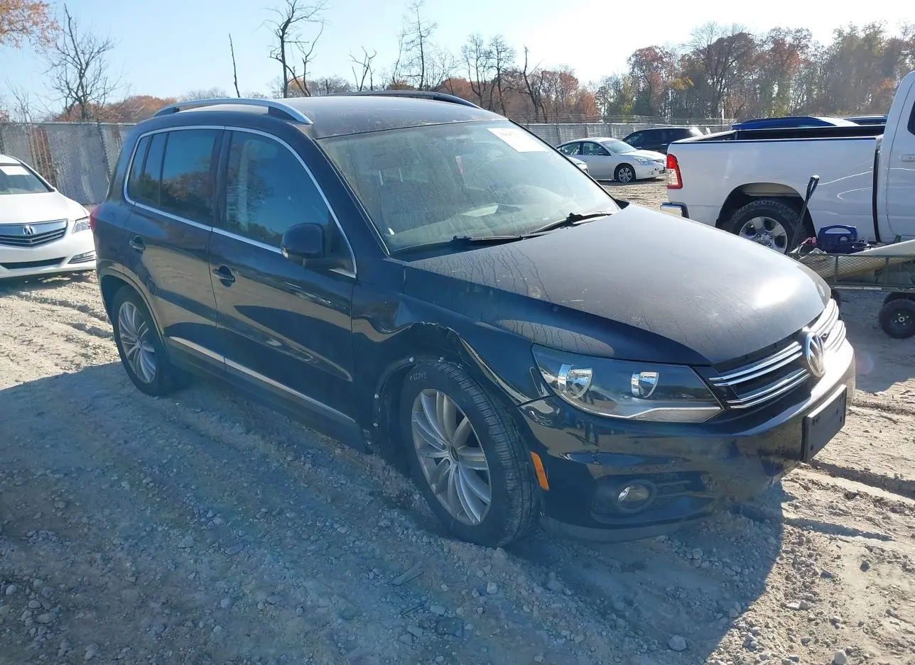 2012 VOLKSWAGEN  - Image 1.