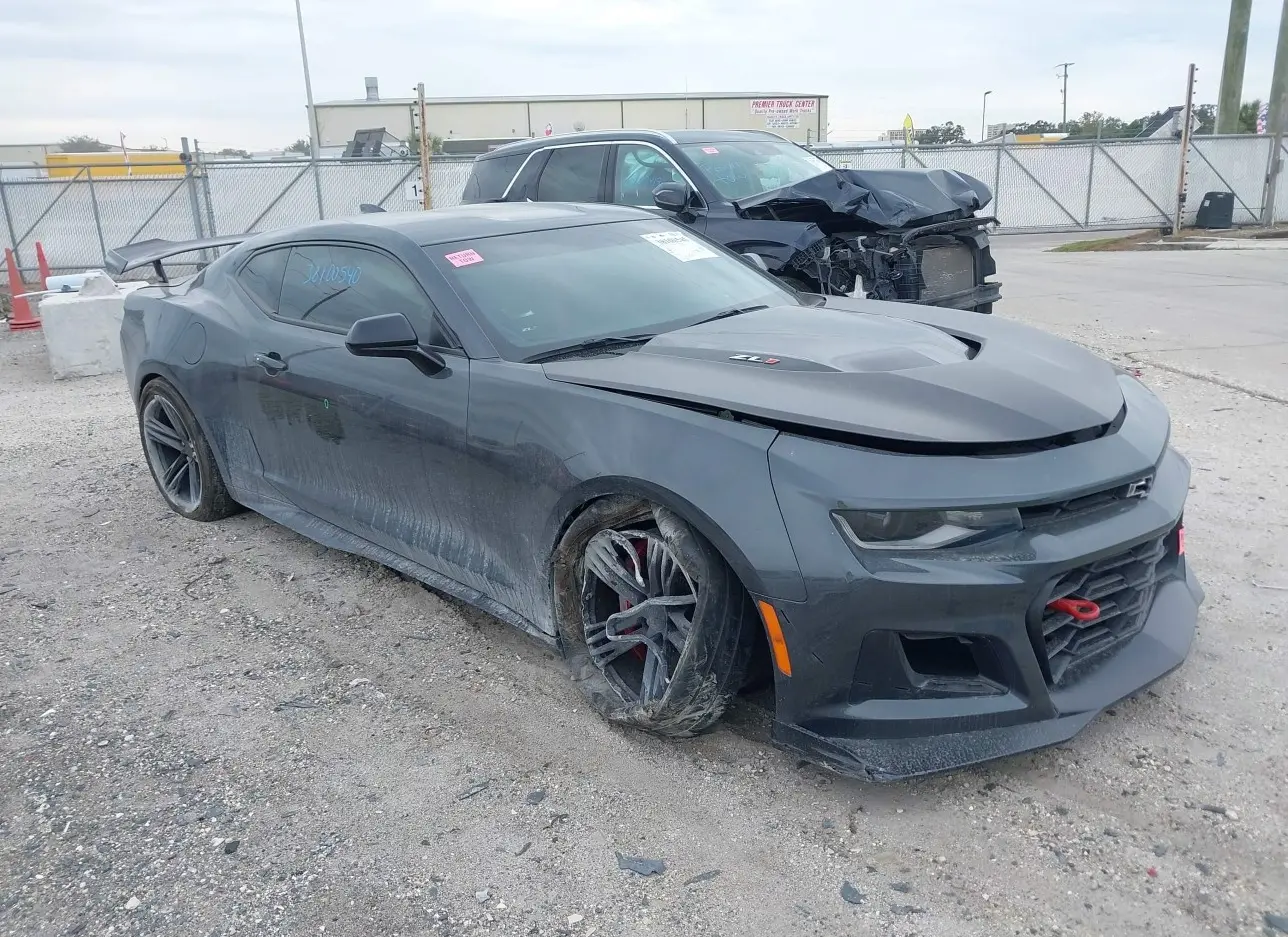 2018 CHEVROLET  - Image 1.