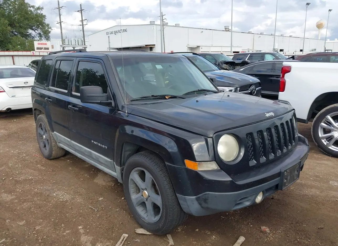 2011 JEEP  - Image 1.