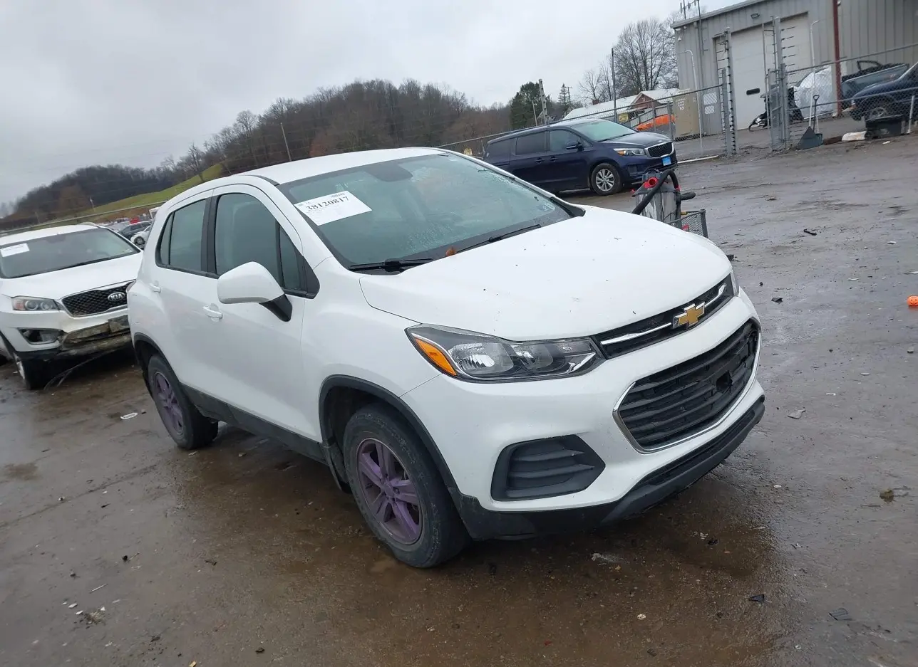 2017 CHEVROLET  - Image 1.