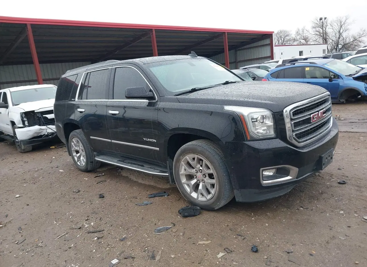 2016 GMC  - Image 1.