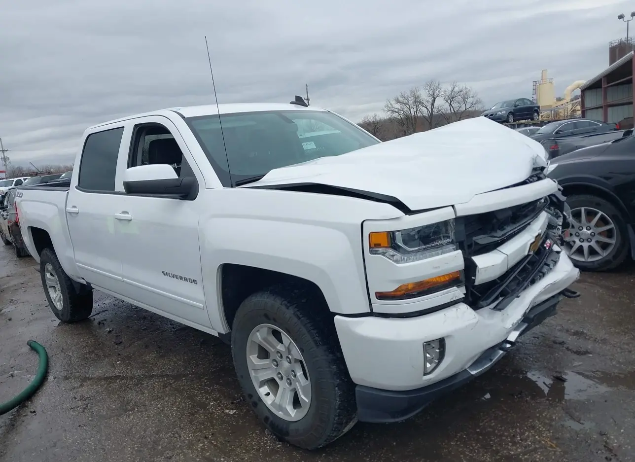 2018 CHEVROLET  - Image 1.