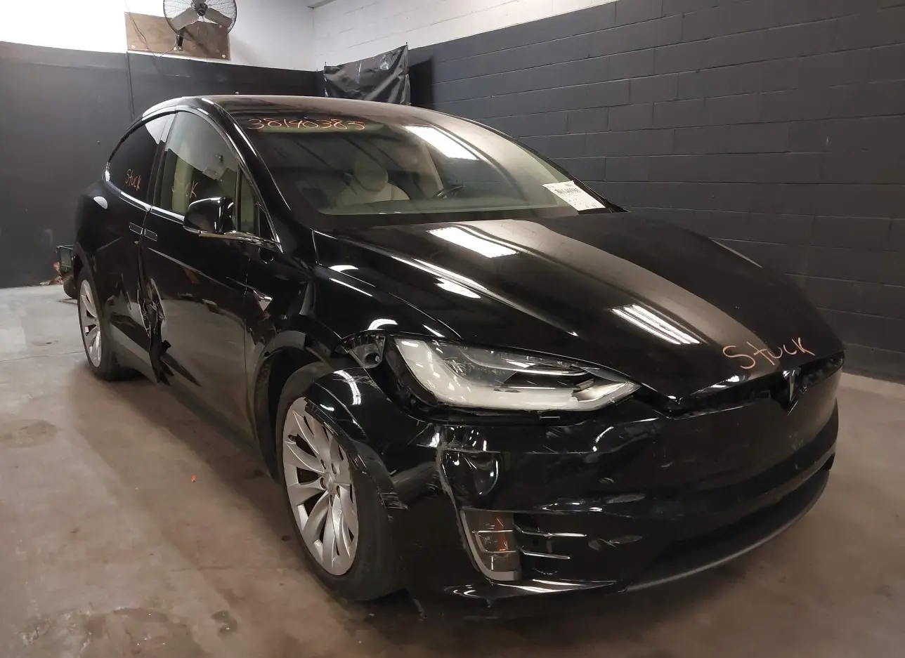 2018 TESLA  - Image 1.