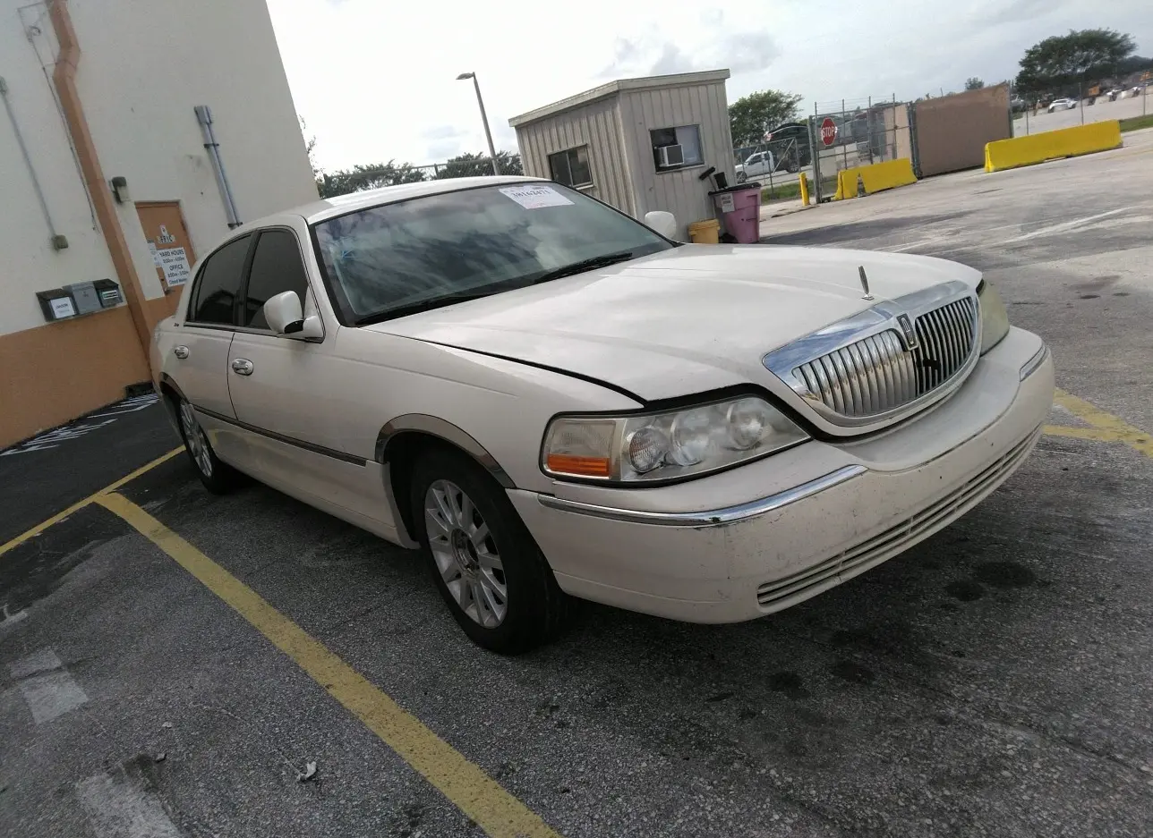 2007 LINCOLN  - Image 1.