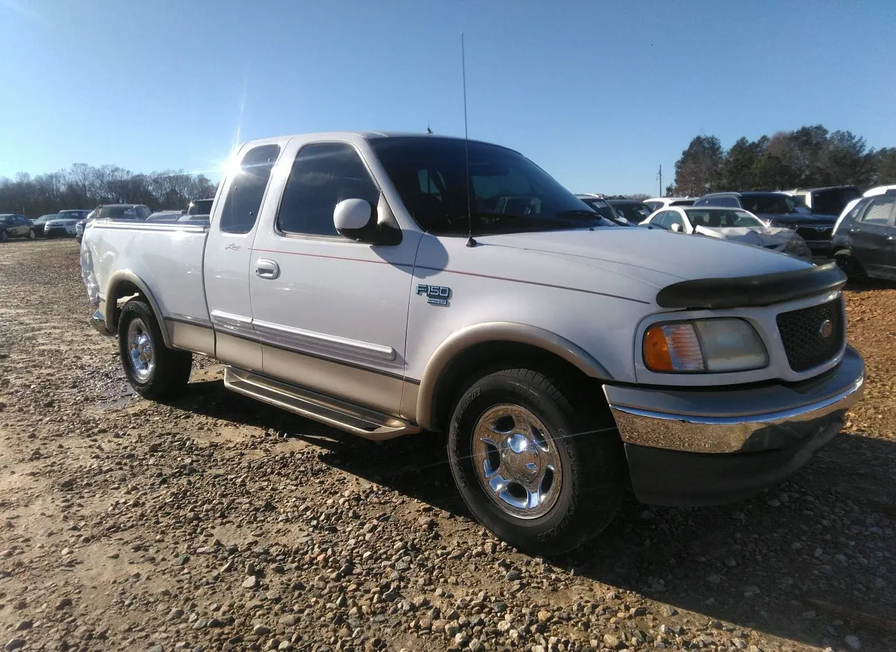 2000 FORD  - Image 1.