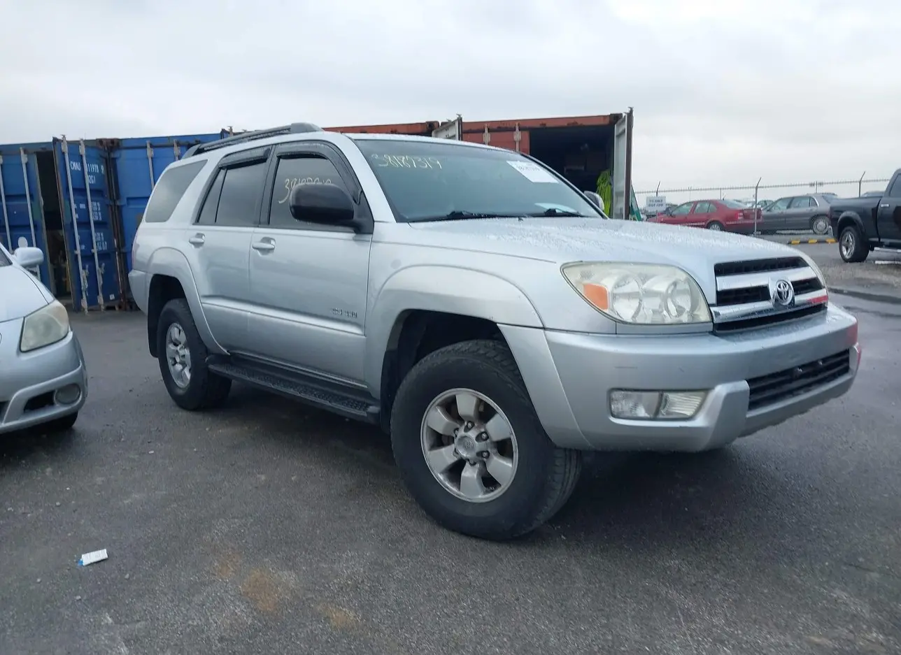 2005 TOYOTA  - Image 1.