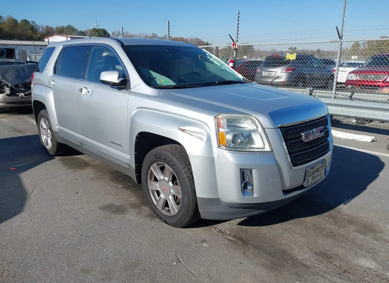 2010 GMC  - Image 1.