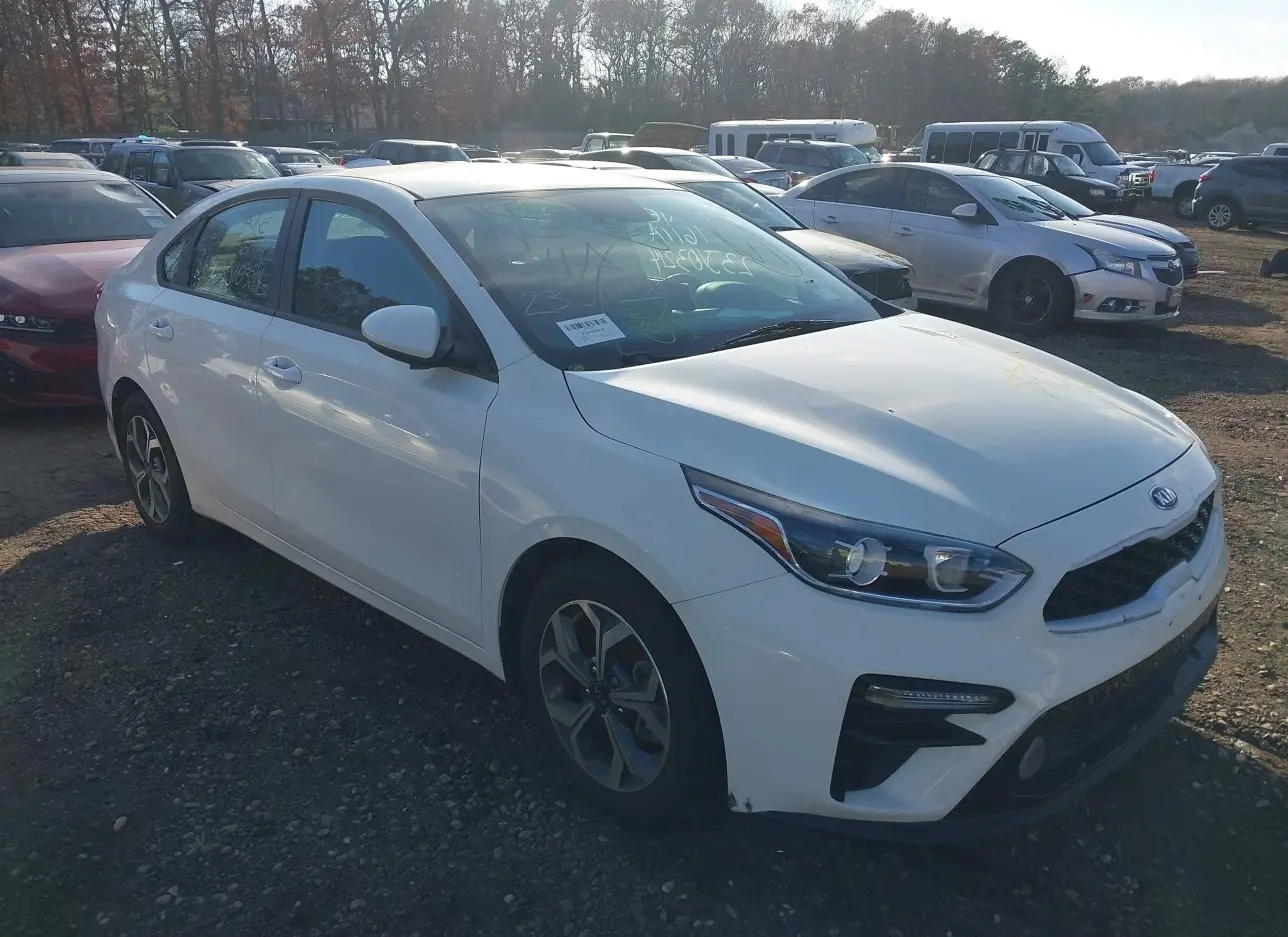 2021 KIA  - Image 1.