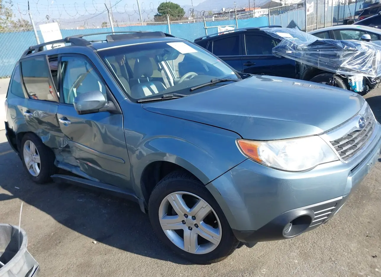 2010 SUBARU  - Image 1.