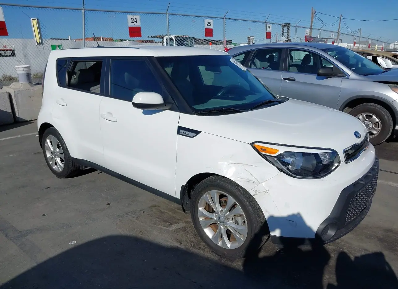 2015 KIA  - Image 1.