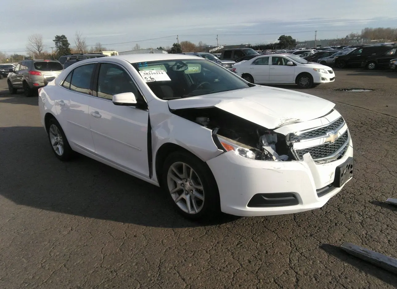 2013 CHEVROLET  - Image 1.