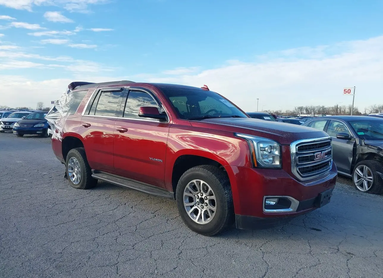 2016 GMC  - Image 1.