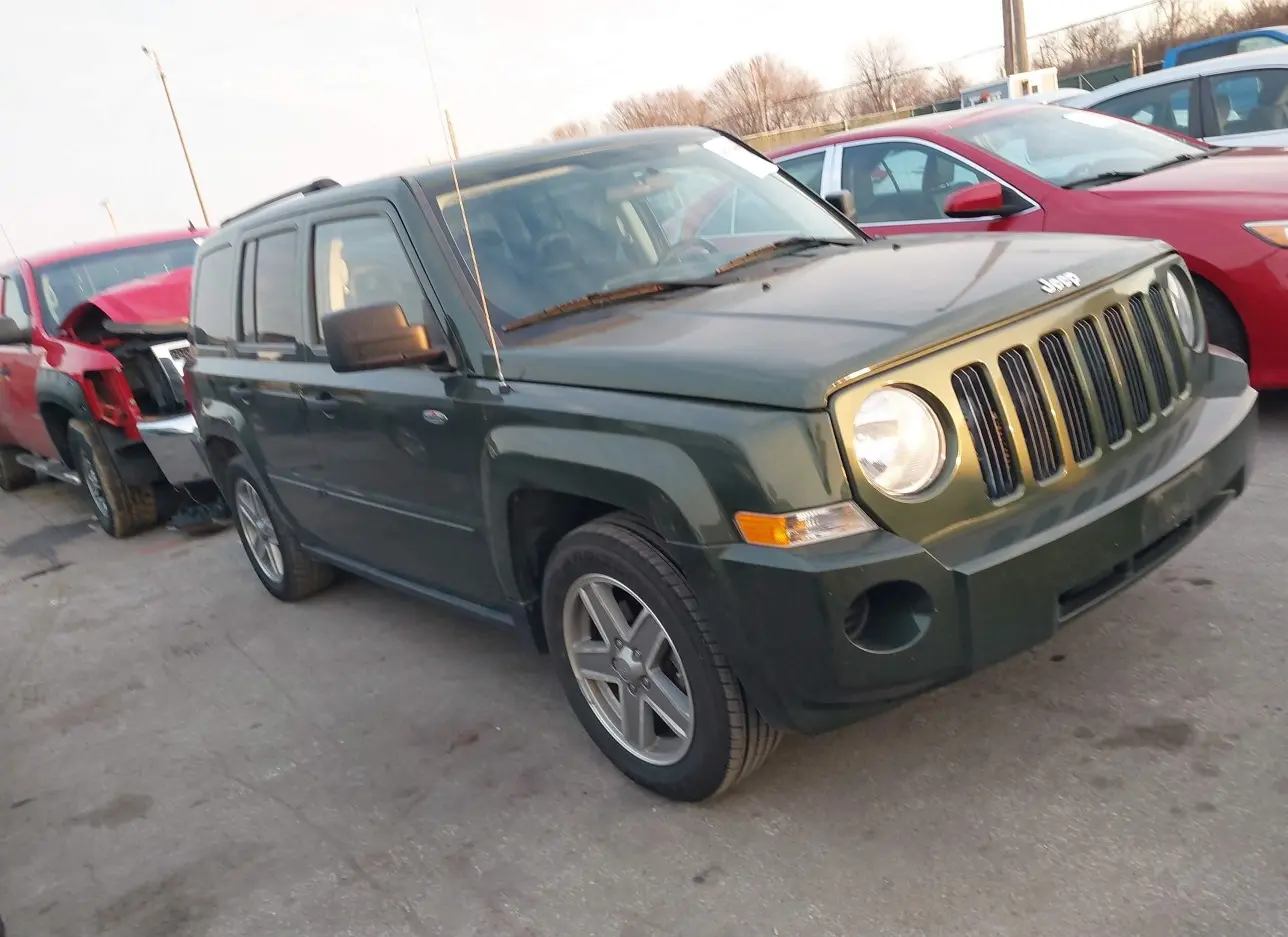 2008 JEEP  - Image 1.