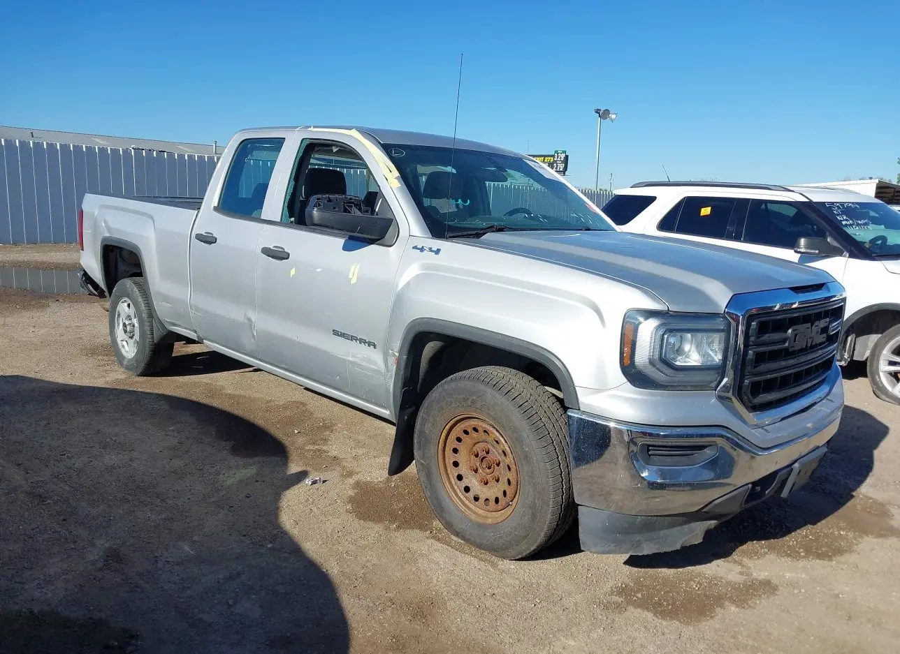 2018 GMC  - Image 1.