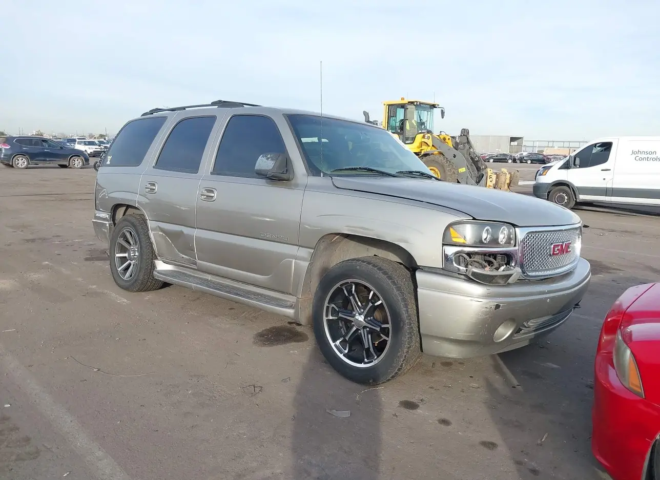 2002 GMC  - Image 1.