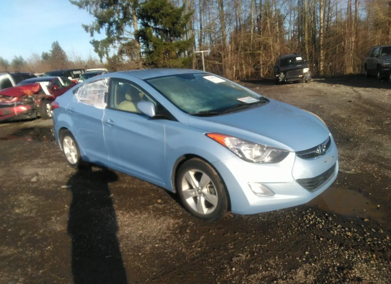 2013 HYUNDAI  - Image 1.