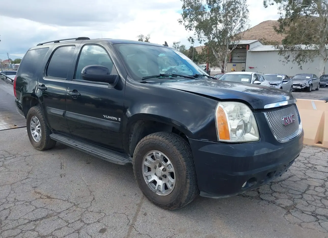 2007 GMC  - Image 1.