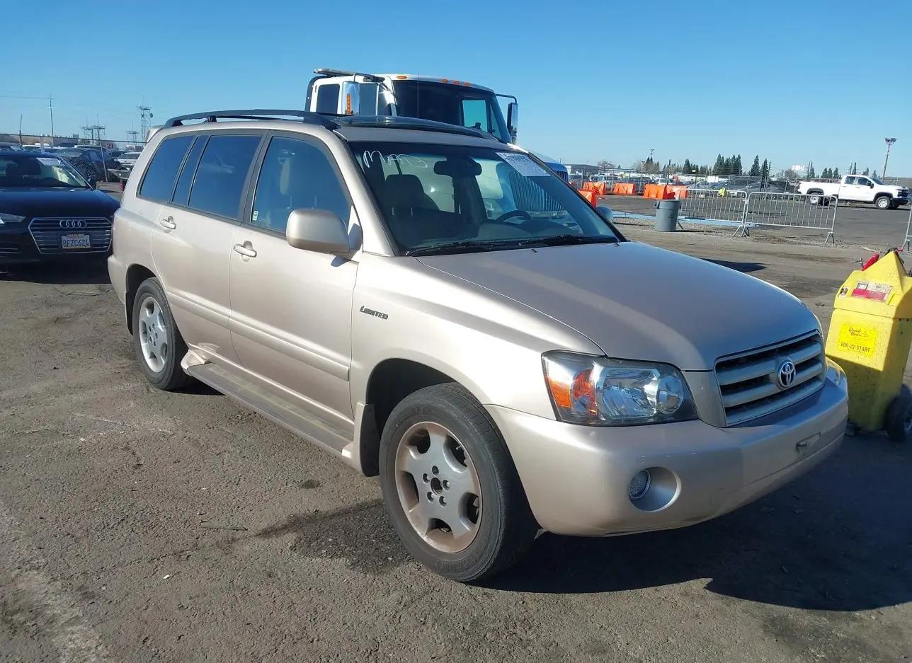 2005 TOYOTA  - Image 1.