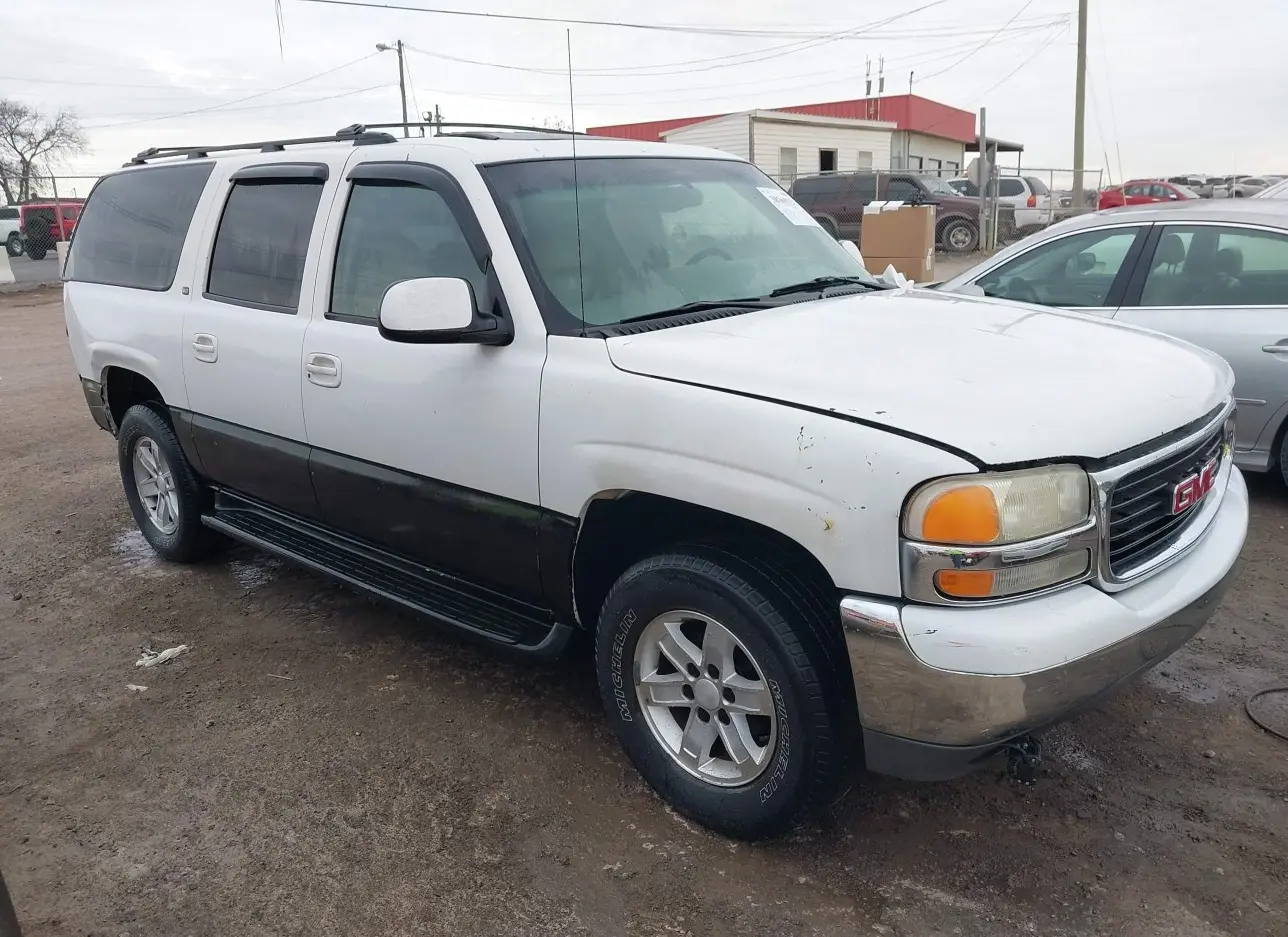 2001 GMC  - Image 1.