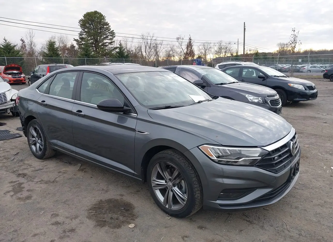 2019 VOLKSWAGEN  - Image 1.