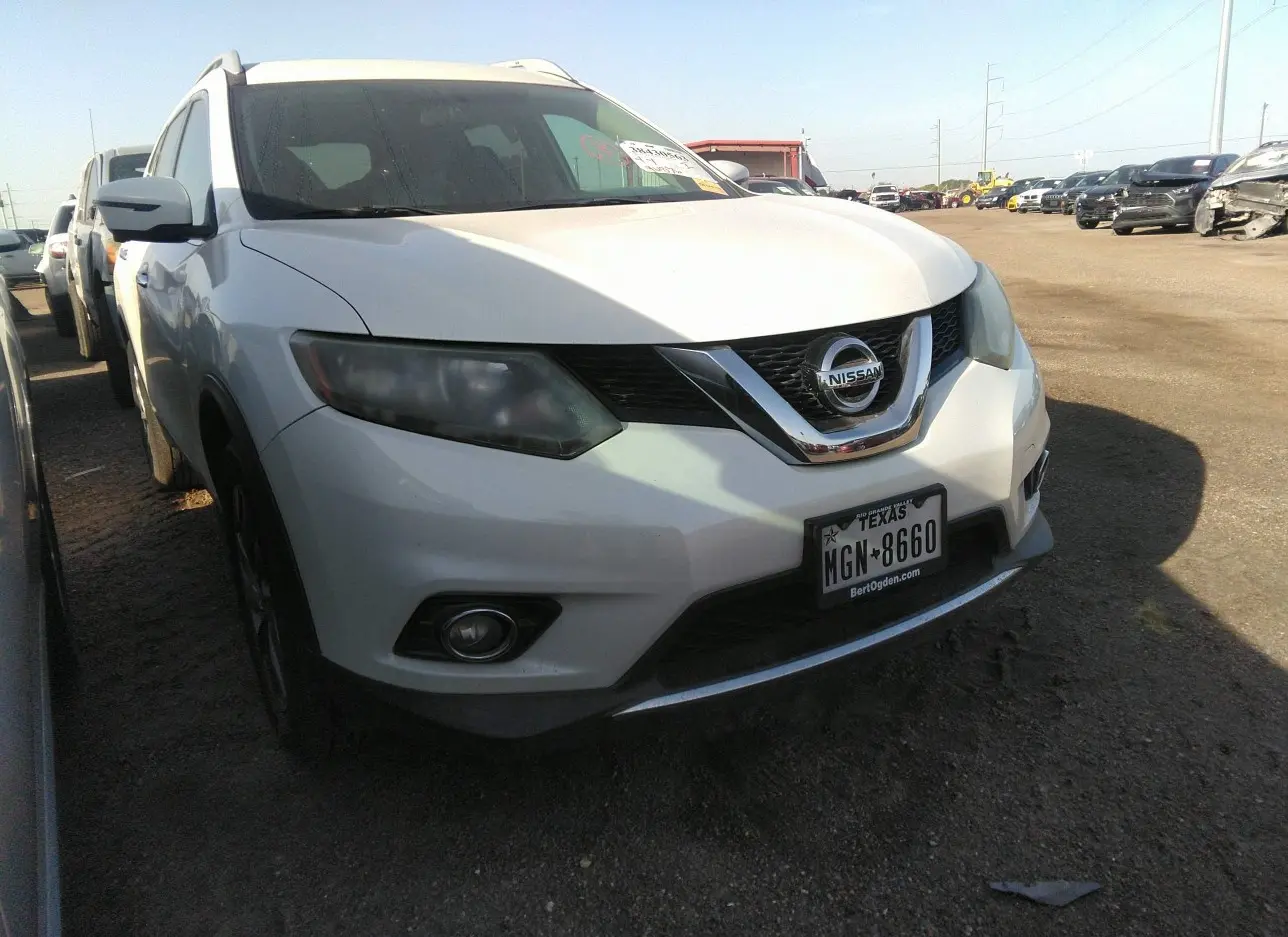 2016 NISSAN  - Image 1.