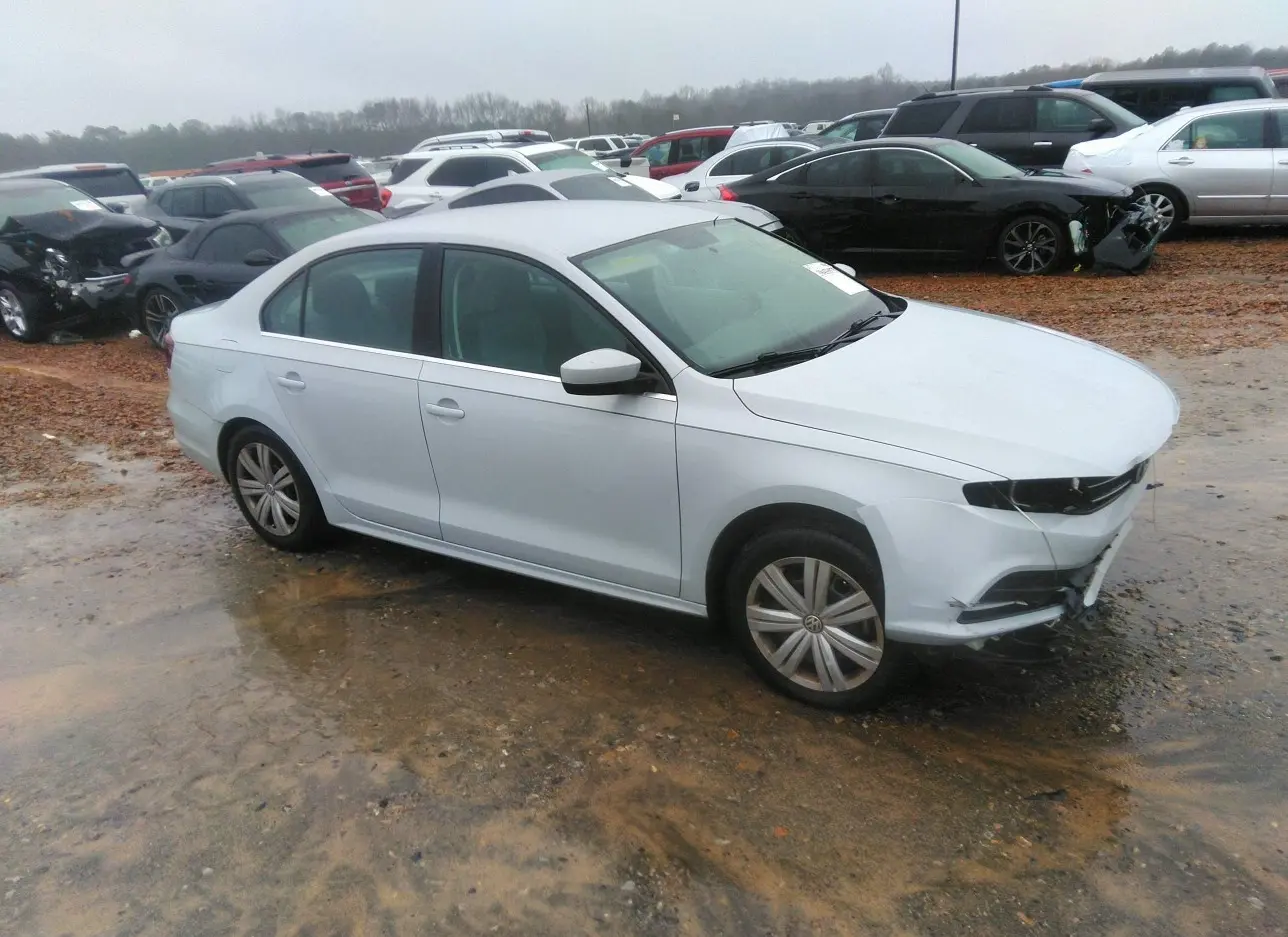 2017 VOLKSWAGEN  - Image 1.