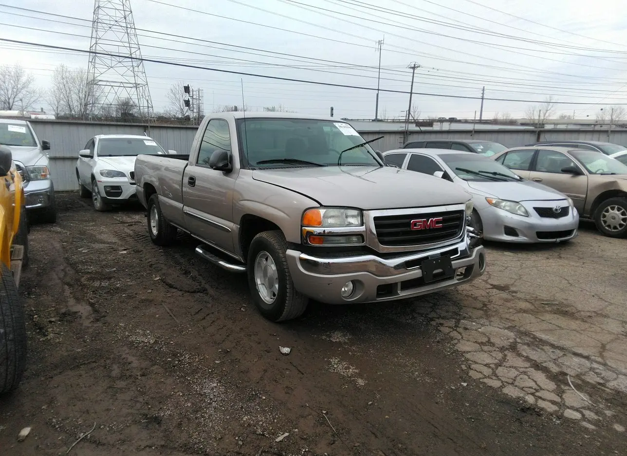 2004 GMC  - Image 1.