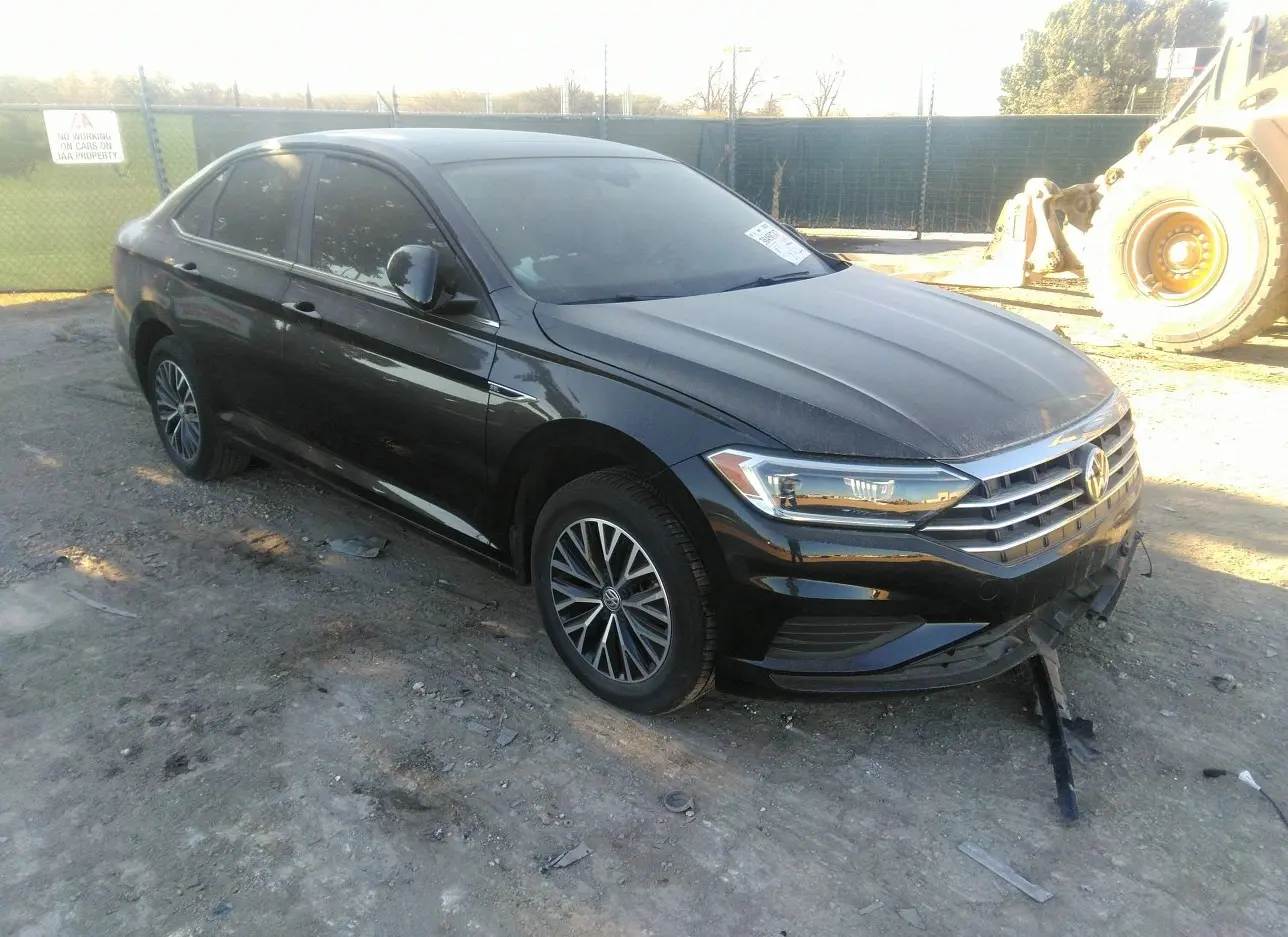 2019 VOLKSWAGEN  - Image 1.