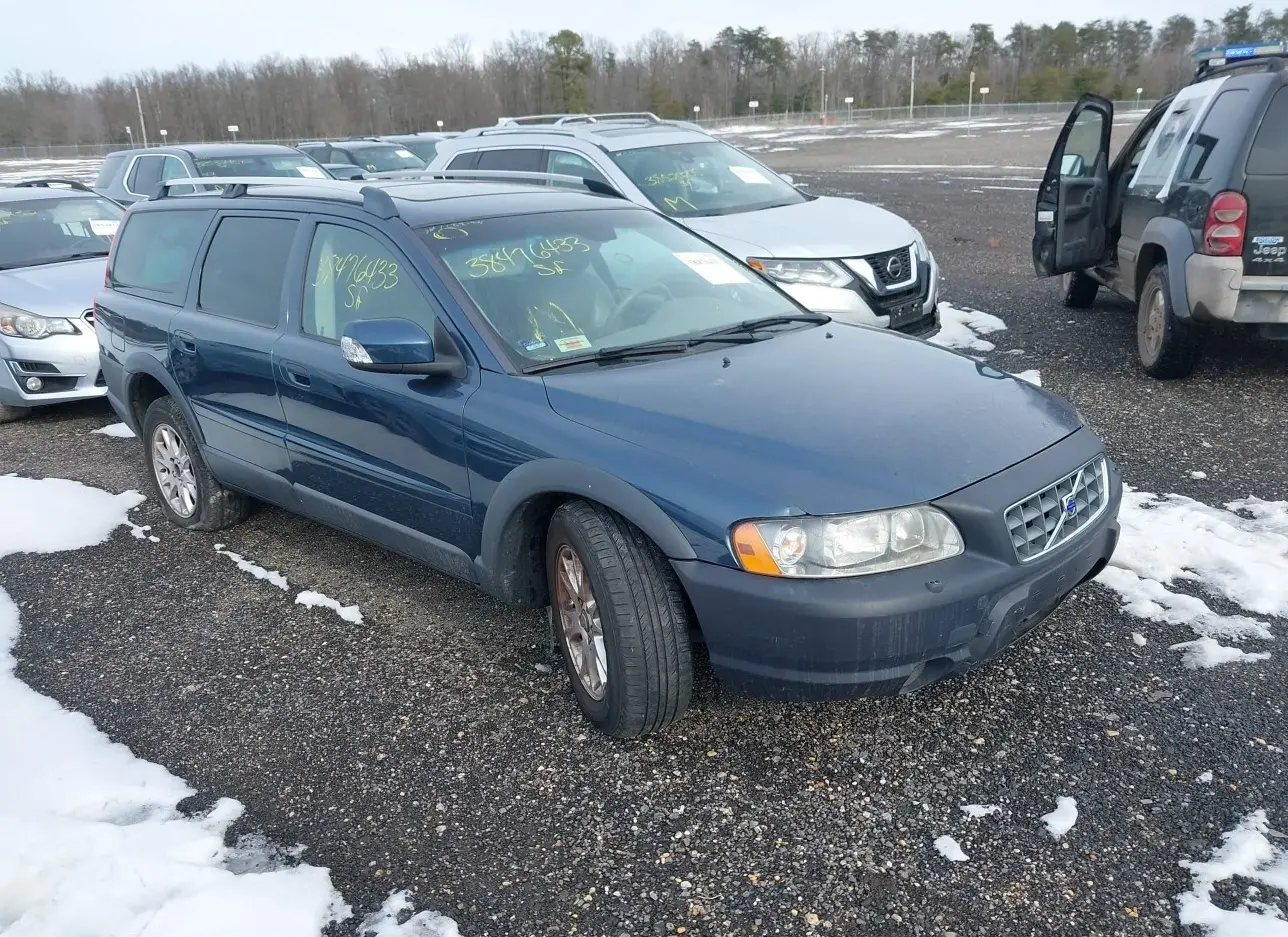 2007 VOLVO  - Image 1.