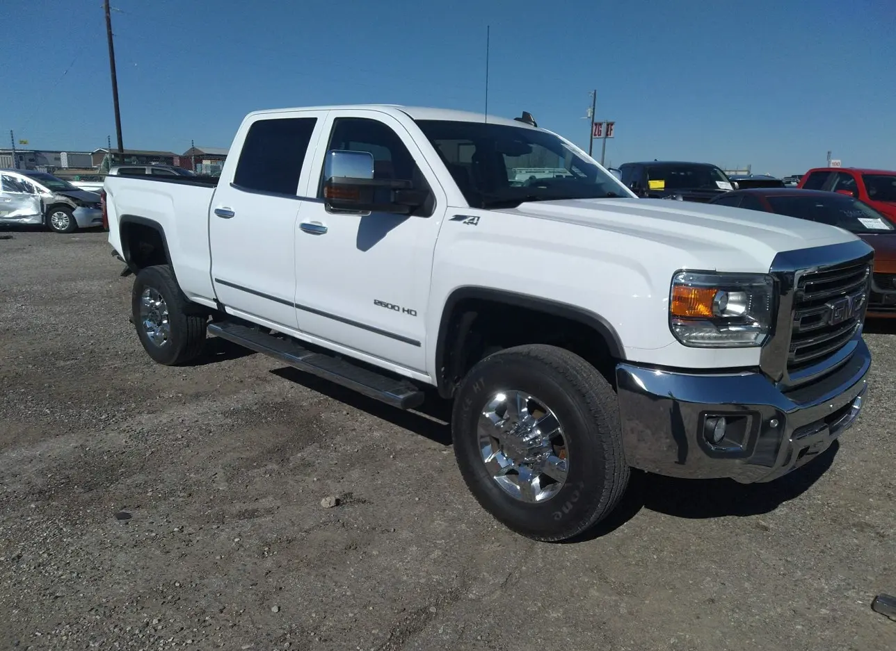 2019 GMC  - Image 1.