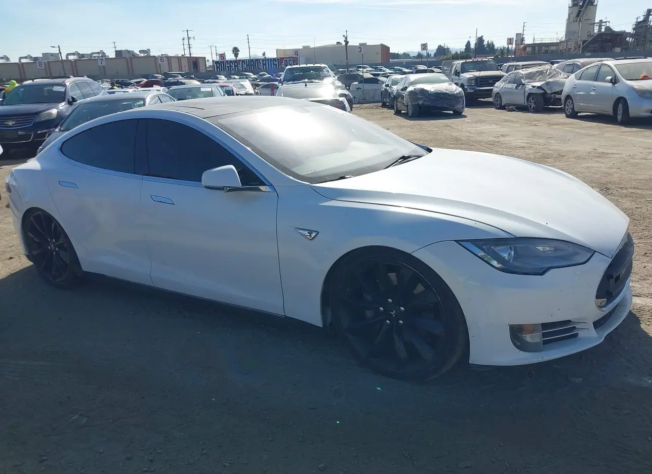 2013 TESLA  - Image 1.