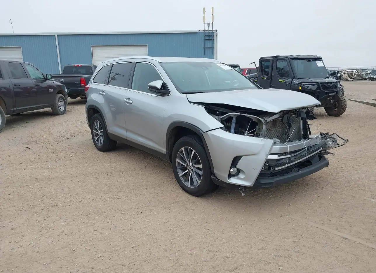 2019 TOYOTA  - Image 1.