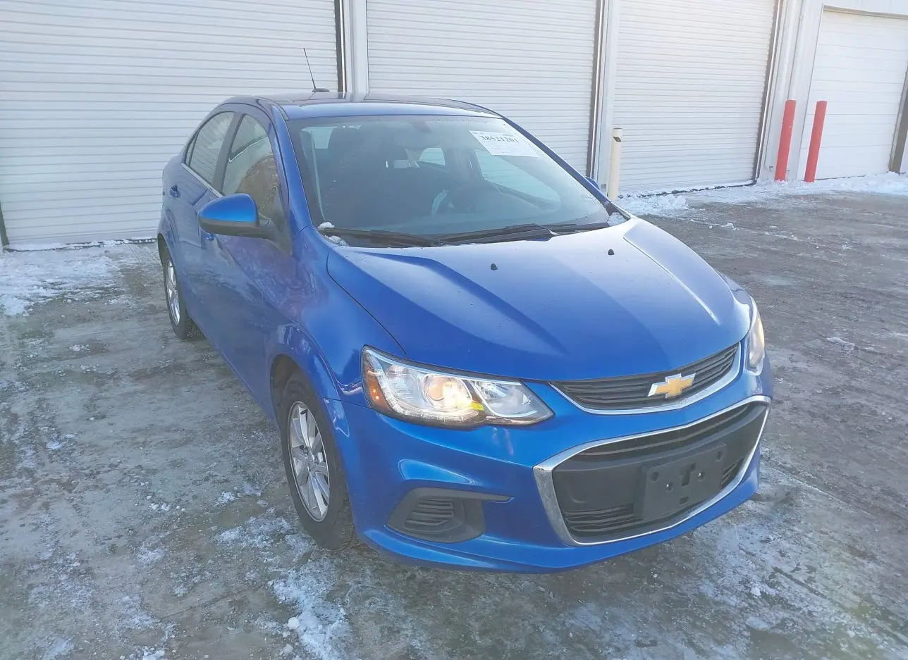 2019 CHEVROLET  - Image 1.