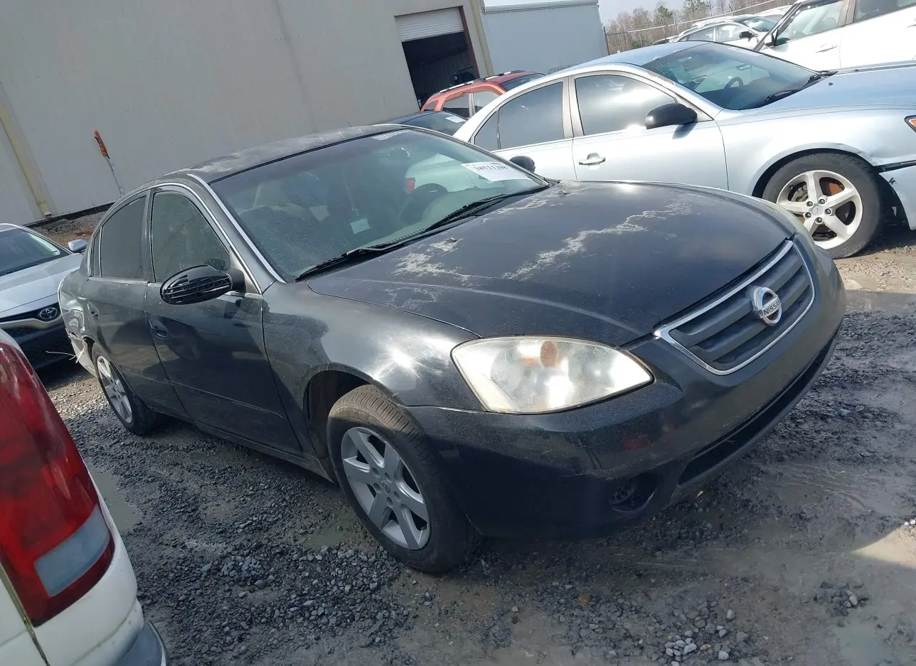 2003 NISSAN  - Image 1.