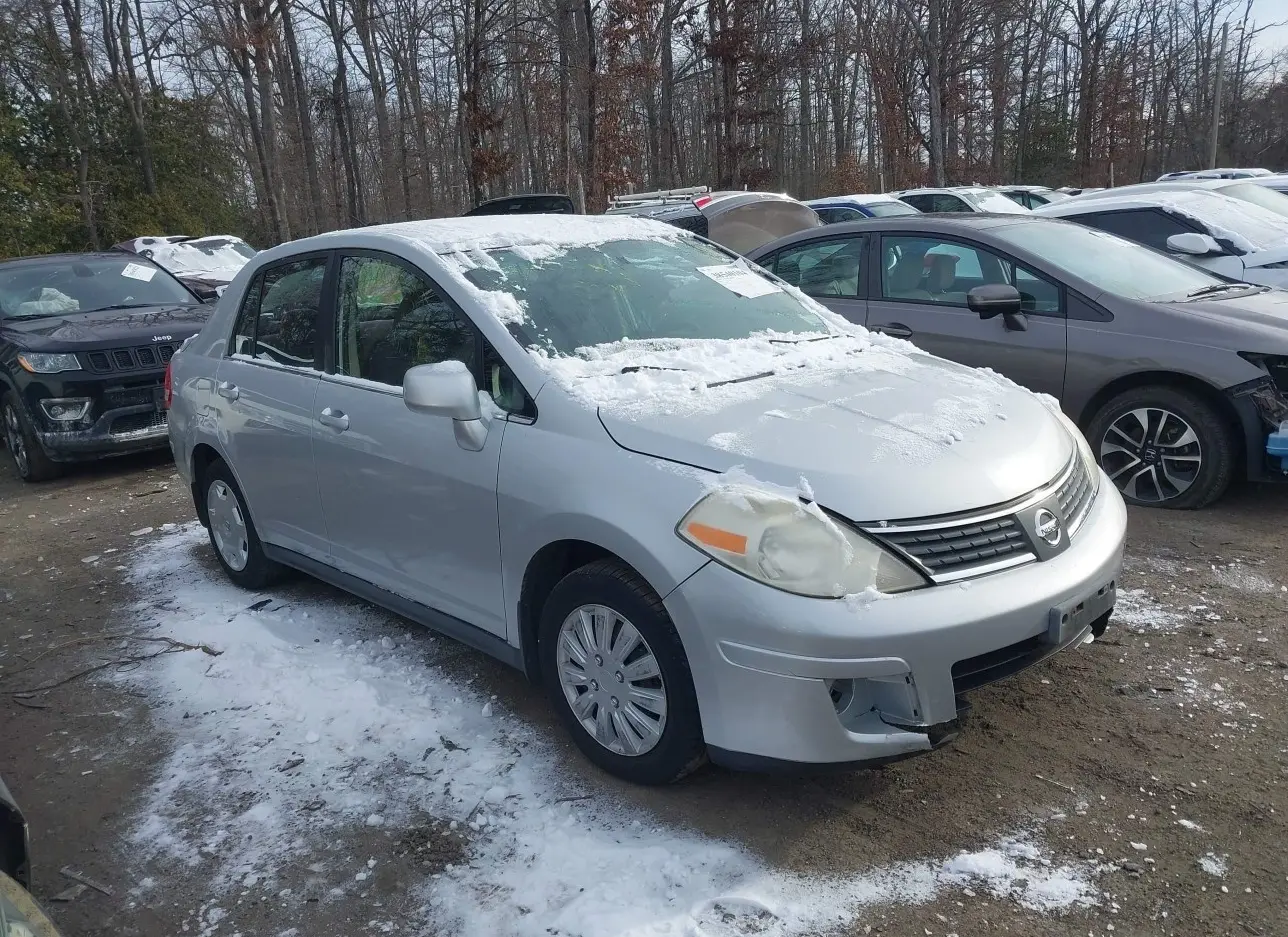 2008 NISSAN  - Image 1.