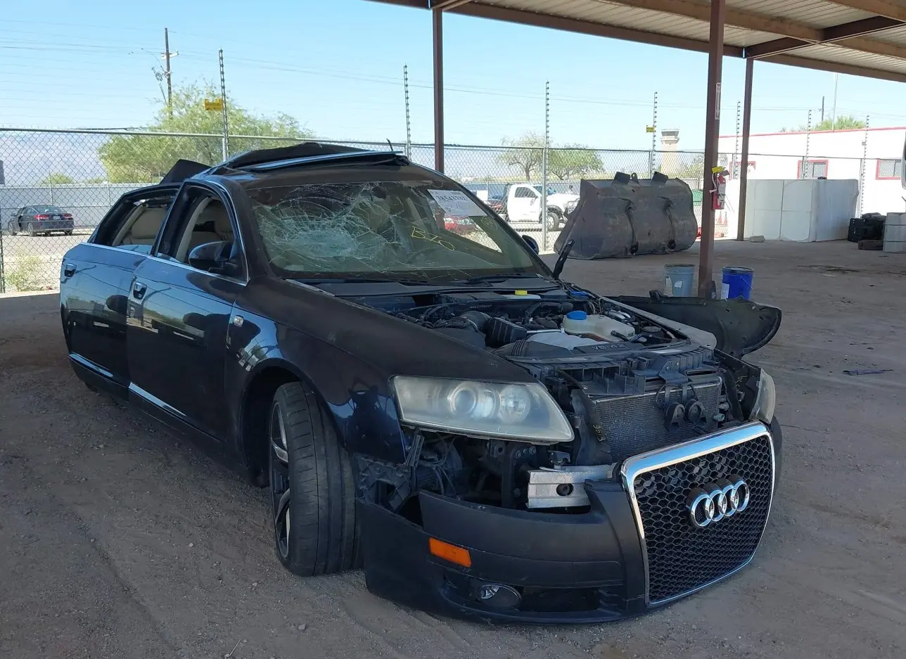 2005 AUDI  - Image 1.