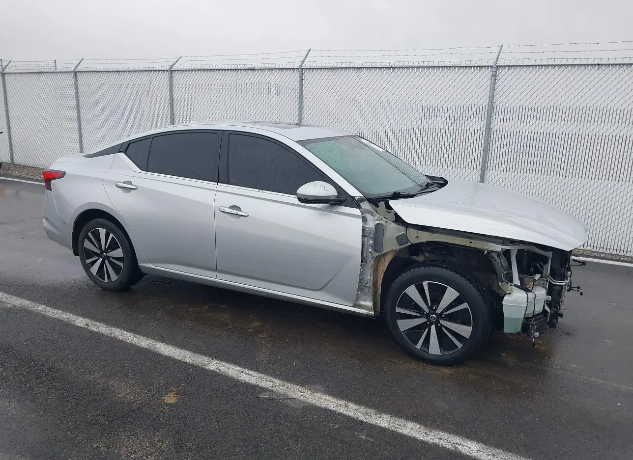 2019 NISSAN  - Image 1.