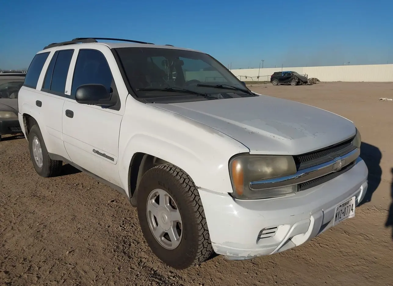 2002 CHEVROLET  - Image 1.